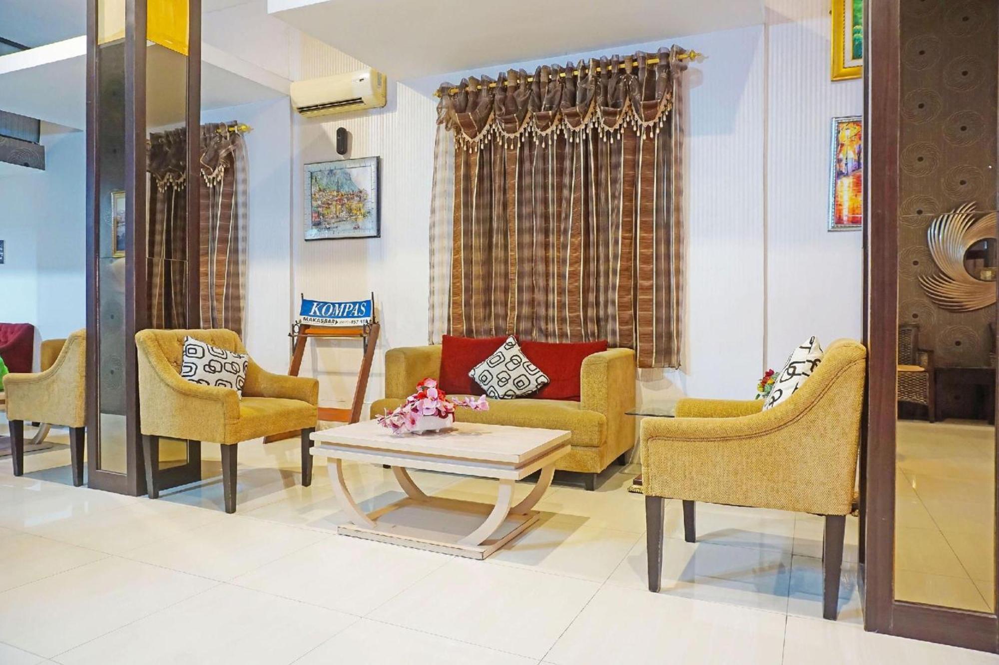 Collection O Losari Near Pantai Losari Formerly Hotel Grand Populer Μακασάρ Εξωτερικό φωτογραφία